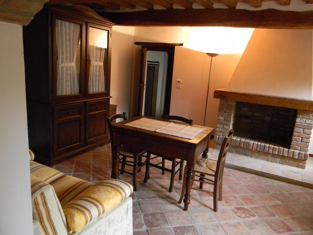 Residenza Ca D'Masseu Apartment Calamandrana Bilik gambar